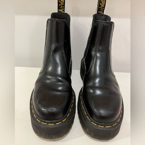 Women’s Size 8 Doc Martens Black Platform Chelsea Boots